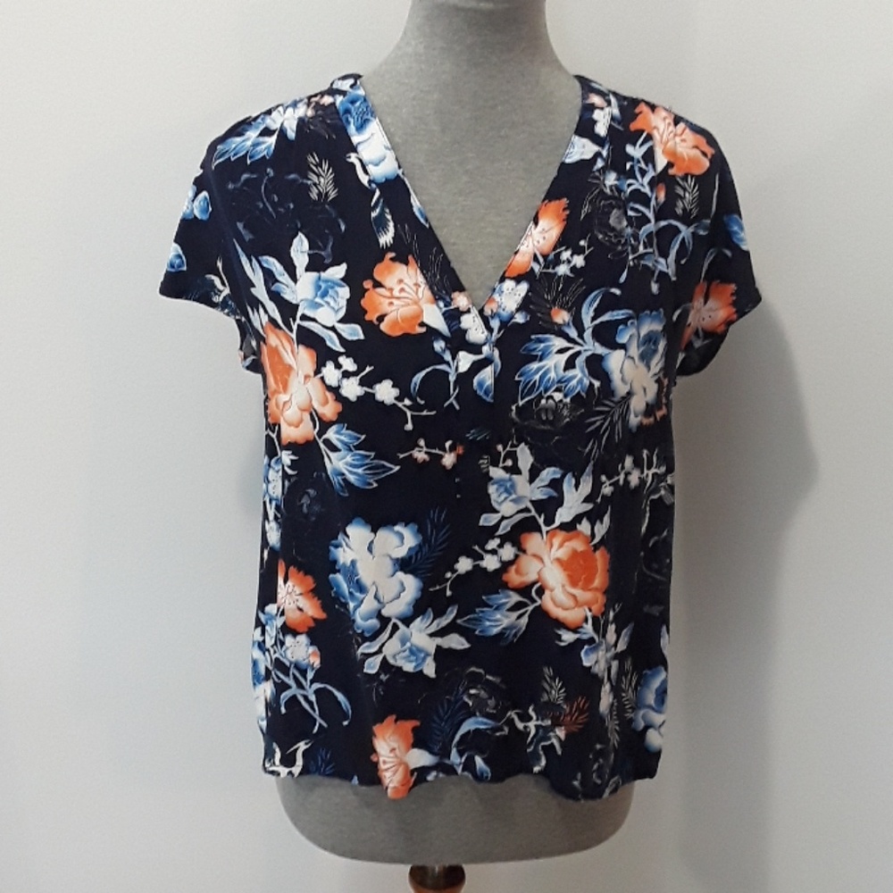 💥SALE 3/$15 H&M Blouse